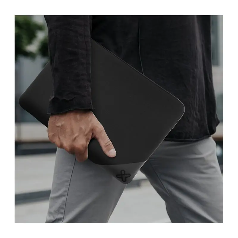 Funda para Portátil 15.6_ Klip Xtreme NeoActive KNS-120BK Negro.webp